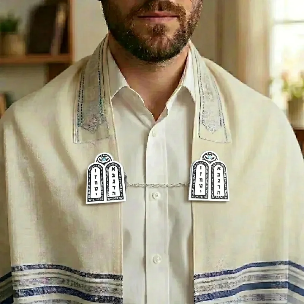 Nickel Tallit Clips "Luchot" 3*3cm with Chain